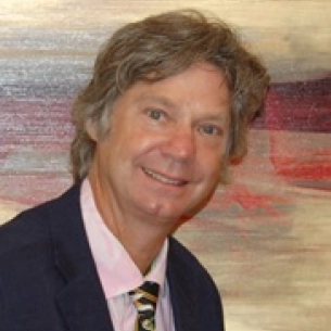 Robert Allen board-certified labiaplasty surgeon