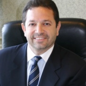 Mark Silberman board-certified labiaplasty surgeon