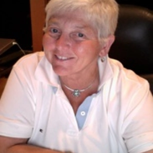 Patricia Fox board-certified labiaplasty surgeon