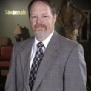 Scott Vann board-certified labiaplasty surgeon
