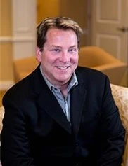 Brian Buinewicz board-certified labiaplasty surgeon