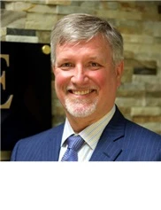 Robert Schnarrs board-certified labiaplasty surgeon