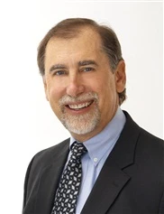 Robert Hardesty board-certified labiaplasty surgeon