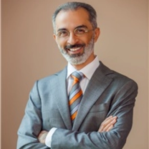 Ahmad Ahmadi board-certified labiaplasty surgeon