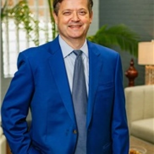 James Lowe board-certified labiaplasty surgeon