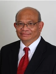 Somprasong Songcharoen board-certified labiaplasty surgeon