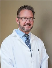 Randall Barnett board-certified labiaplasty surgeon