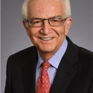 Foad Nahai board-certified labiaplasty surgeon