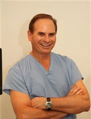 Richard Zienowicz board-certified labiaplasty surgeon