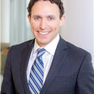 Justin Cohen board-certified labiaplasty surgeon