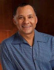 Miguel Delgado board-certified labiaplasty surgeon