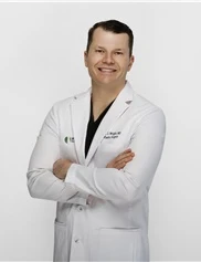Eric Wright board-certified labiaplasty surgeon