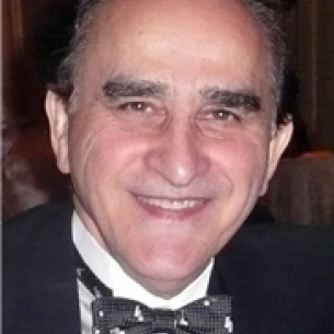 Mehdi Balakhani board-certified labiaplasty surgeon