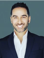 Morad Askari board-certified labiaplasty surgeon