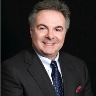 Louis Cutolo, board-certified labiaplasty surgeon