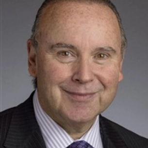 Todd Hewell, board-certified labiaplasty surgeon