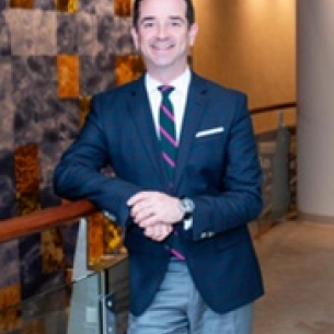 Gary Tuma board-certified labiaplasty surgeon