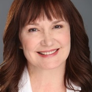 Cynthia Mizgala board-certified labiaplasty surgeon