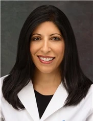 Kristen Rezak board-certified labiaplasty surgeon
