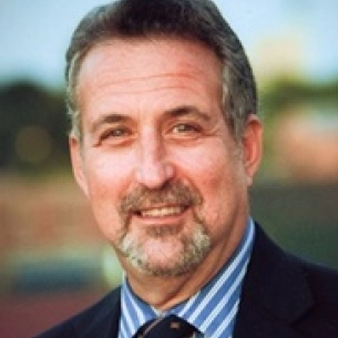 Robert Gilman board-certified labiaplasty surgeon