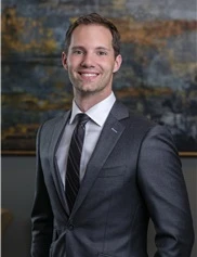 Tyler Angelos board-certified labiaplasty surgeon