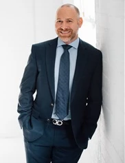 Richard Brown board-certified labiaplasty surgeon