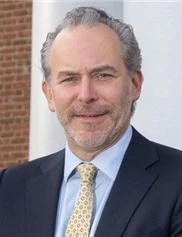 Scott Hollenbeck board-certified labiaplasty surgeon