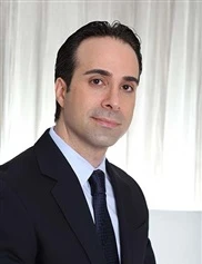 Raffi Hovsepian board-certified labiaplasty surgeon