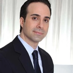 Raffi Hovsepian board-certified labiaplasty surgeon