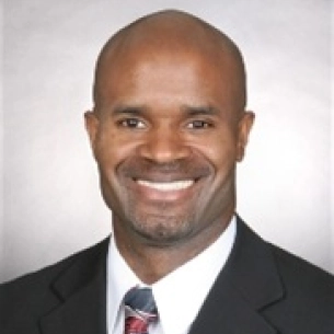 Derek Cody board-certified labiaplasty surgeon