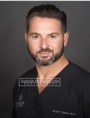 Scott Farber board-certified labiaplasty surgeon