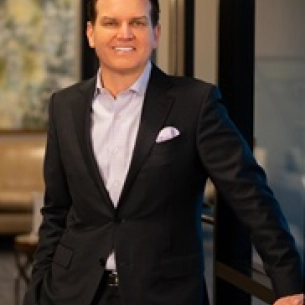 John Wakelin board-certified labiaplasty surgeon