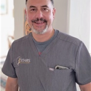 Markian Kunasz board-certified labiaplasty surgeon