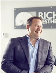 Neil Zemmel board-certified labiaplasty surgeon