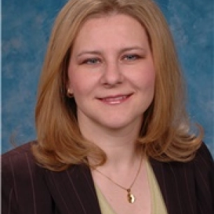 Renata Weber board-certified labiaplasty surgeon
