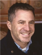 Howie Levinson board-certified labiaplasty surgeon