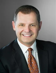 Karol Gutowski board-certified labiaplasty surgeon