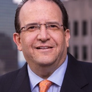 Scot Glasberg board-certified labiaplasty surgeon