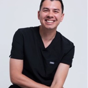 Jerry Chidester board-certified labiaplasty surgeon