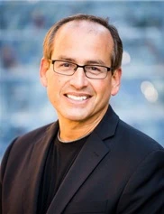 Steve Laverson board-certified labiaplasty surgeon