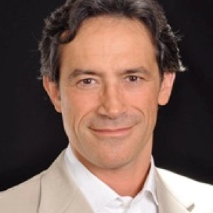 Otto Placik board-certified labiaplasty surgeon