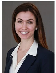 Lauren Chmielewski board-certified labiaplasty surgeon