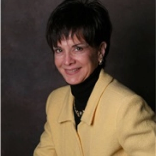 Lorelle Michelson board-certified labiaplasty surgeon