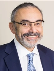 M. Vincent Makhlouf board-certified labiaplasty surgeon