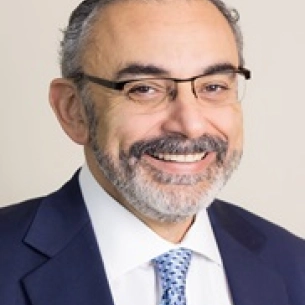 M. Vincent Makhlouf board-certified labiaplasty surgeon