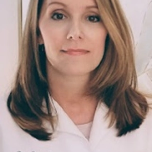 Amy Simon board-certified labiaplasty surgeon