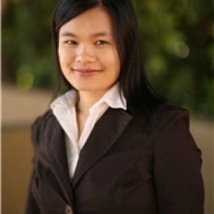 Wendy Ng board-certified labiaplasty surgeon