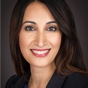 Dana Khuthaila board-certified labiaplasty surgeon