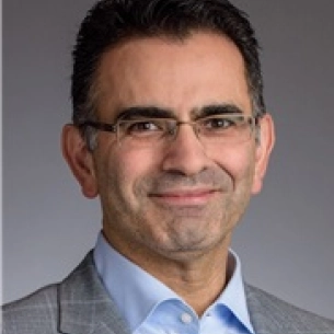 Reza Miraliakbari board-certified labiaplasty surgeon