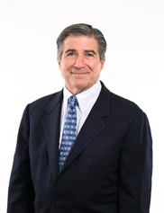 Leland Deane board-certified labiaplasty surgeon